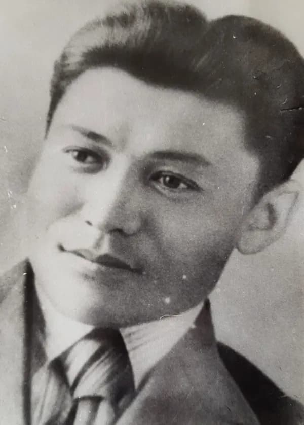 Клинок и слово комиссара